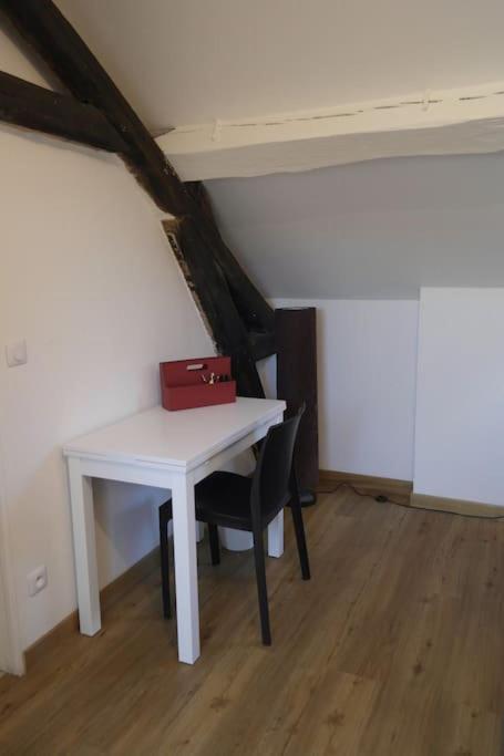 Bel F2 Entre Et La Champagne Apartment